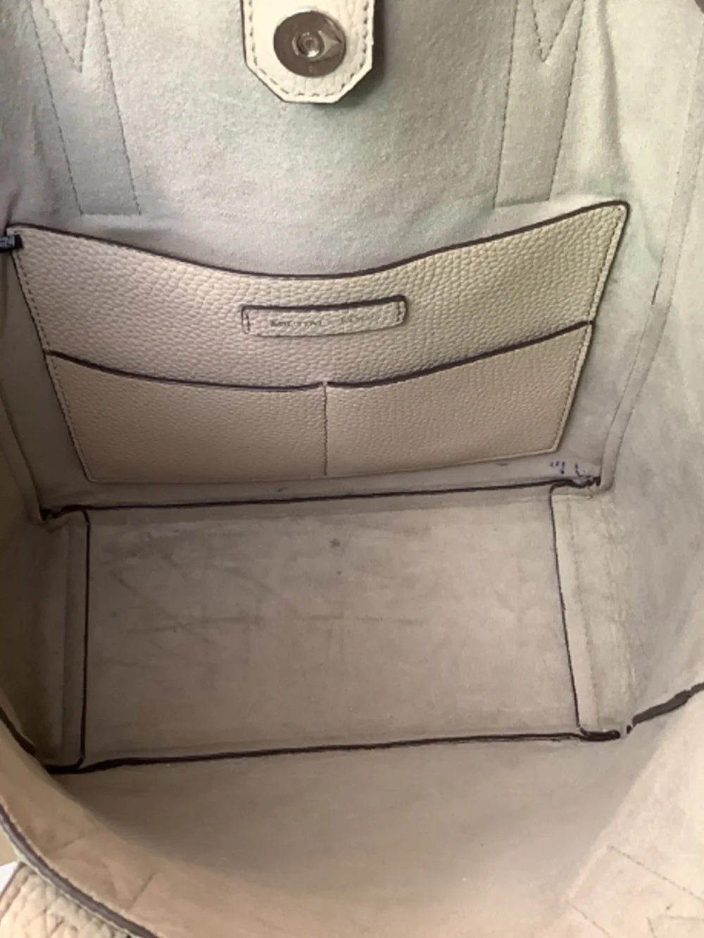 EUC Beige Michael‎ Kors tote shoulder leather bag